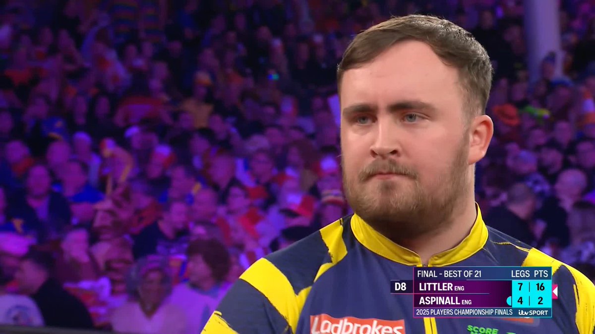 LITTLER EXTENDS HIS LEAD! More troubles on the doubles for both finalists, but Luke Littler is the one to pounce this time, breaking to lead Nathan Aspinall 8-4! 📺 #PCFinals | Final