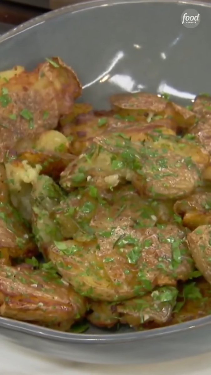 Fact: A SMASHED potato is the ultimate potato. If you haven't tried them yet, you know what you need to do! Watch #TheKitchen, Saturday at 11a|10c and stream on HBO Max: Get SunnyAnderson (Taylor's Version😘)'s recipe: