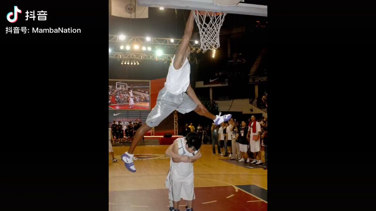 This is why Kobe is so LOVED in China and NOBODY there thinks LeBron is better. They wittnessed Bron brick countless 3s and get snatched by random Chinese players. Every time Kobe came he put on a show 🔥 (Lebrun)