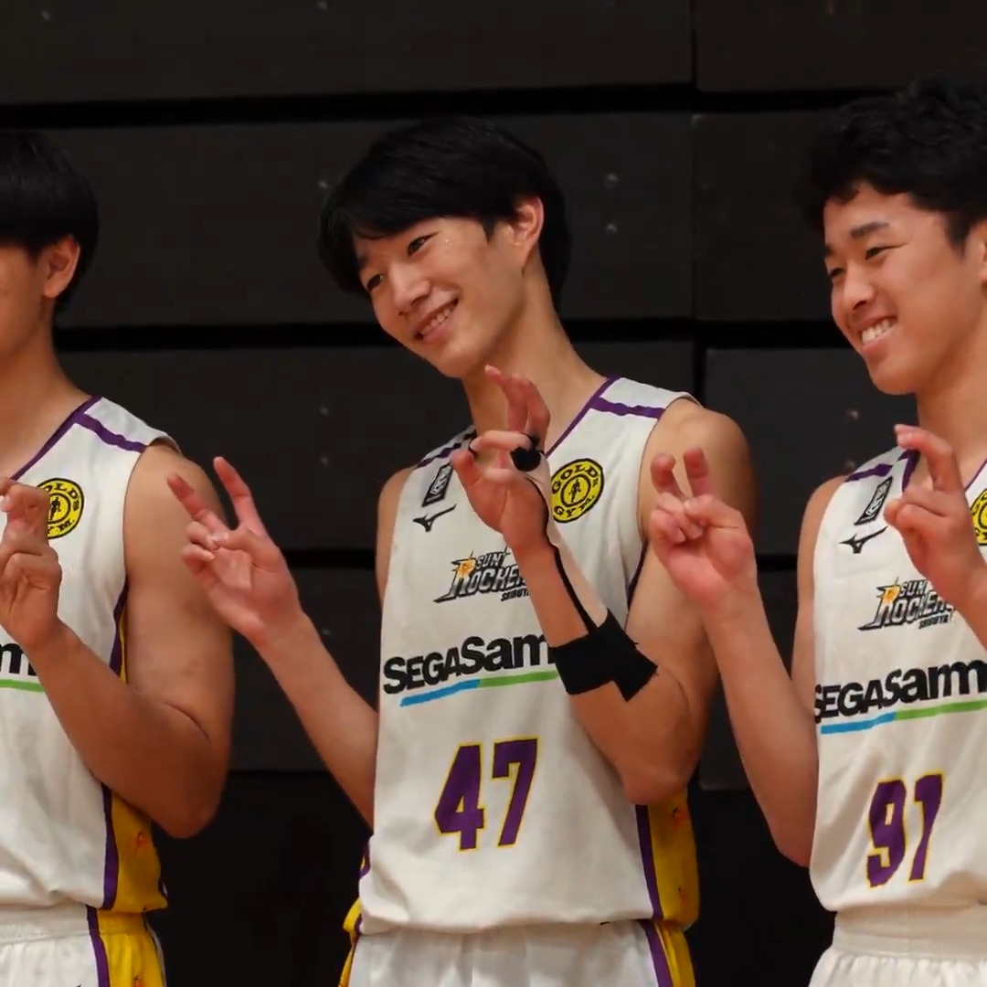中学3年生ながら飛び級でU18に所属✨ 落ち着いたプレーでゲームをコントロールし、準決勝進出に貢献! SR渋谷U18#47 山野井 皓(PG|180cm|中3) 🏆インフロニア B.LEAGUE U18 CHAMPIONSHIP 2025 @we_r_sunrockers 東京サンロッカーズユース(U12/U15/U18) #BリーグU18 #インフロニア #Bリーグ