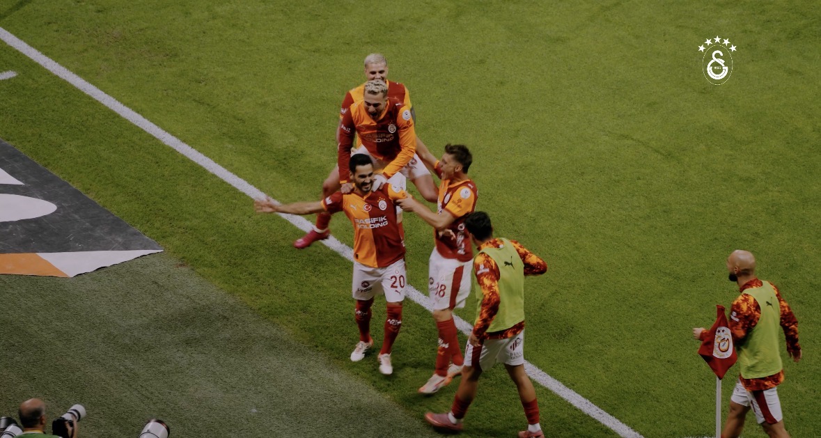 RAMS Park’a dönüşü golle oldu. 💛❤️ Gundo ✍️
