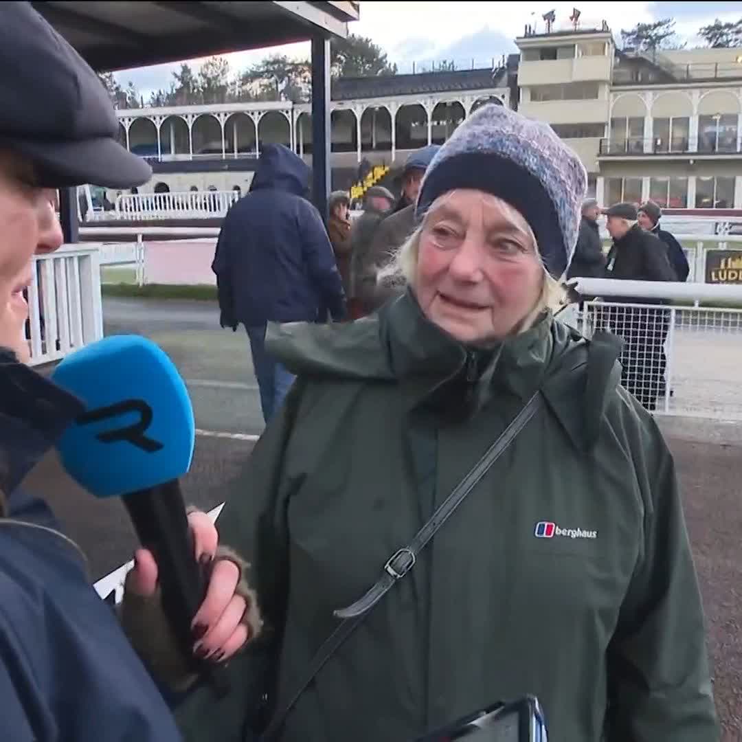 🗣️ "I've only got 10 left now!" Great to catch up with Classic winning trainer Pam Sly following a winner at Ludlow Racecourse