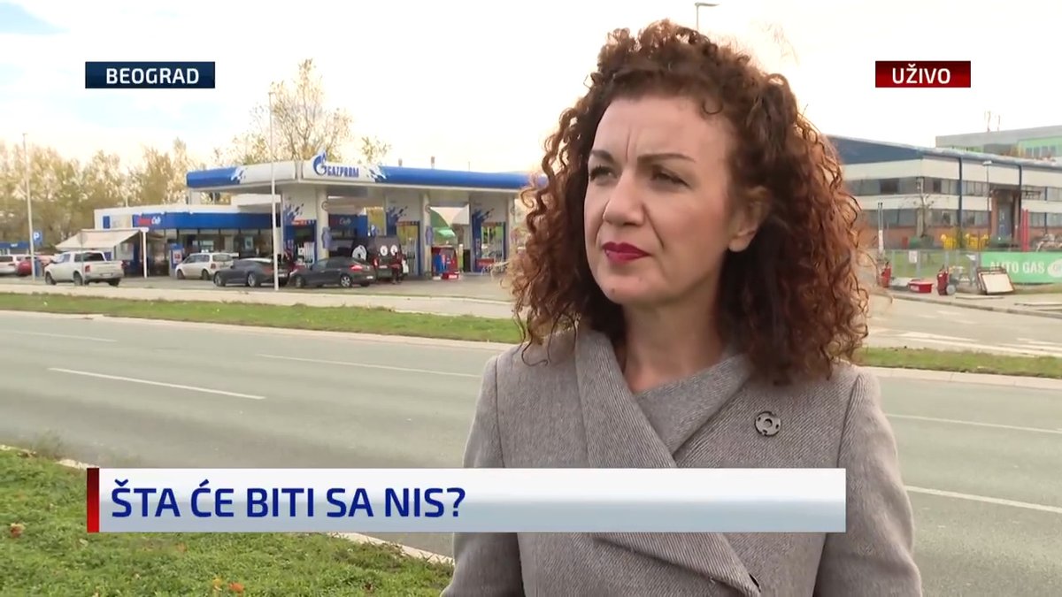 Vlada Srbije održala je danas vanrednu sednicu u vezi sa situacijom sa NIS-om, ali je jedino što je nakon sednice saopšteno da nema razloga za brigu. Novinarka Forbes Srbija Petrica Đaković kaže da joj deluje da Rusi ne bi da prodaju NIS, odnosno, pristali bi na prodaju, ali pod svojim uslovima.