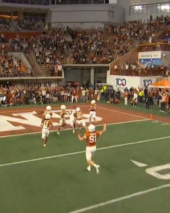 Another post showing what KJ is all about. He gets sacked but gets up and gives max effort to try and make the tackle.