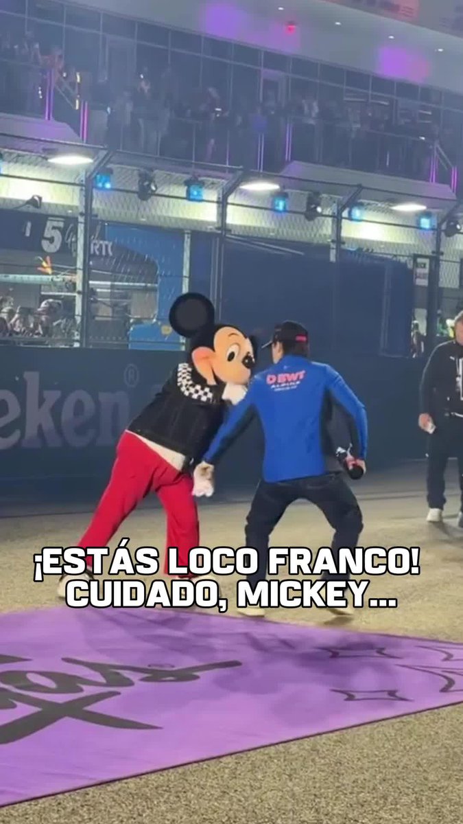 “Colapinto”: Porque amagó a pegarle en la japi a Mickey y Minnie se enamoró