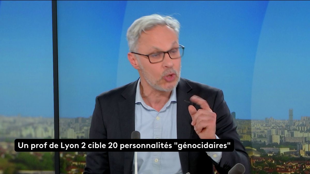 🔴 "Ce monsieur a fait une liste principalement de juifs [...] pour les accuser du pire", estime l'historien Iannis Roder. La publication par un professeur de l'université Lyon 2 d’une liste de «génocidaires à boycotter» fait polémique. Sonia Chironi #ToutEstPolitique #Canal16