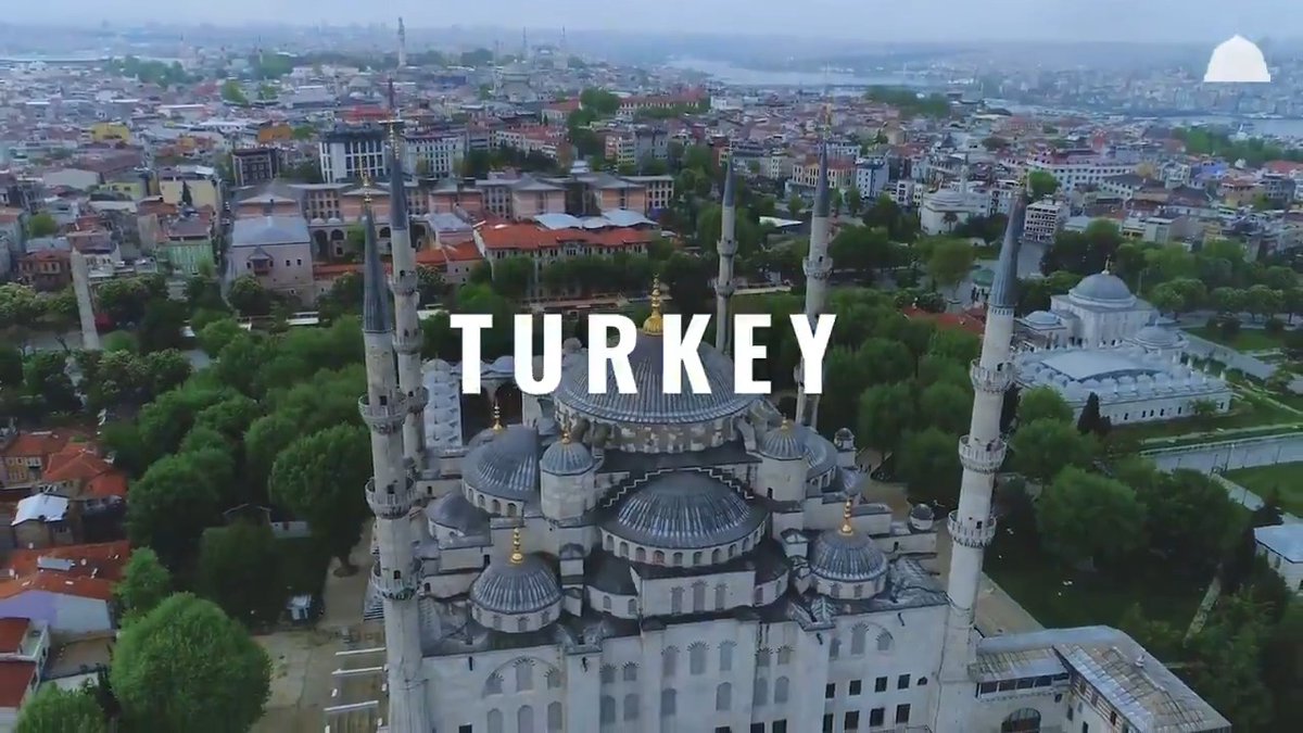 Farklı ülkelerden salavatlar… Her dilde, her seste çok güzelsin; hep güzelsin Efendim. 🌹