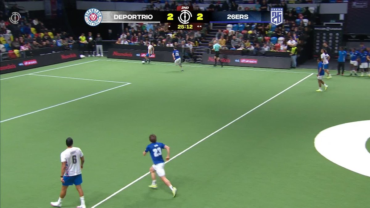 "Oh no" 😯 Should the 26ers have been awarded a penalty or is it a chance that should've been taken? 🤔