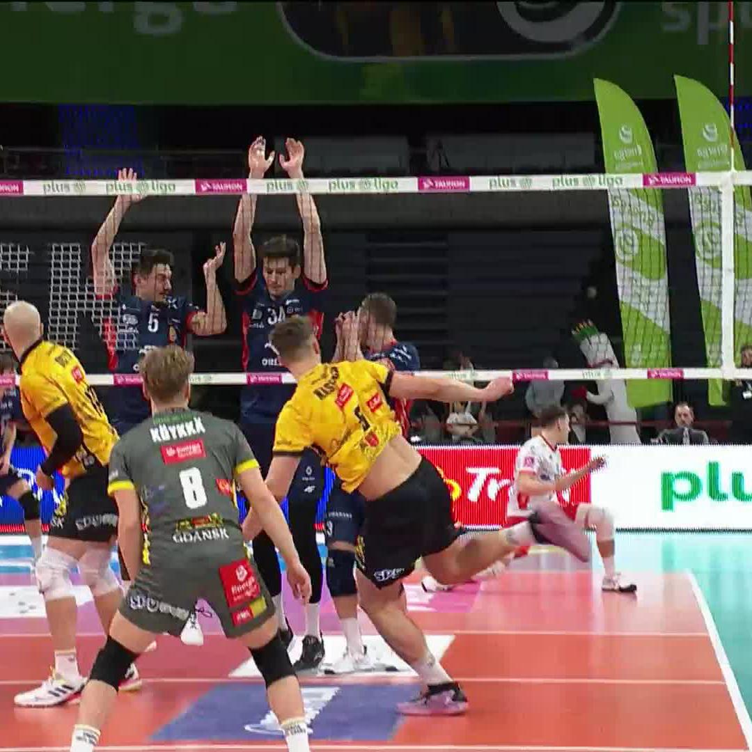 Andrea Giani ustrzelony przez Nasevicha... 🥶☄️ To mogło zaboleć 🫢 #PlusLiga