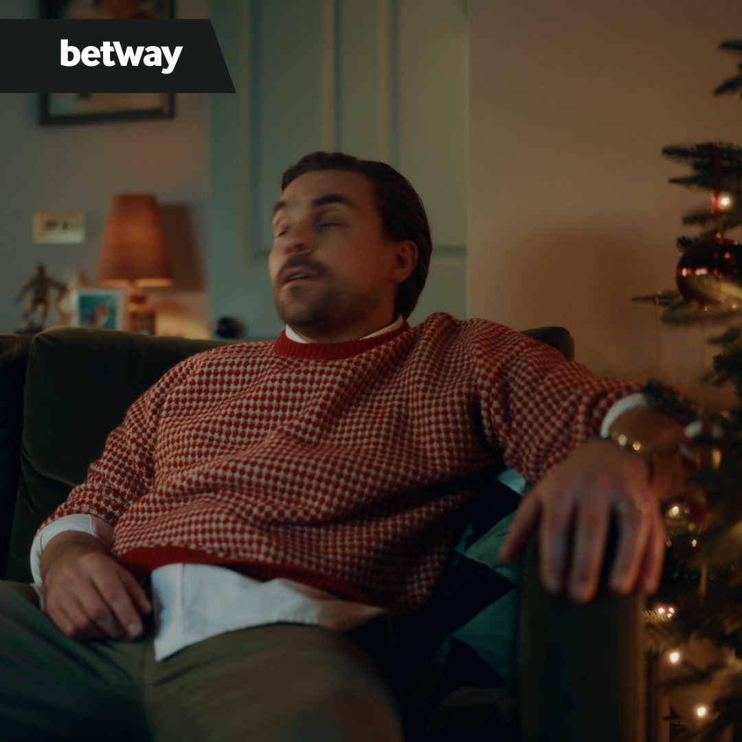 Kelly & Thierry want you (and Dave) to treat yourself this Xmas! 🎄 🧀 We are giving out weekly rewards all season with free spins, free bets & festive chaos 🎁 ⭐ Try your luck on our free daily prize wheel to bring some magic to your holidays! 🎰 Your rewards every week 18+ | T&Cs apply #KellyBrook #ThierryHenry