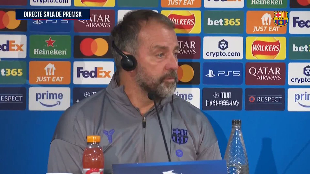 Hansi Flick: "Herkes Guardiola'nın Barça'sına aşıktı, herkes o takımın felsefesine, antrenman metotlarına hayrandı. Ne zamanki Pep Almanya'ya gitti, onun prensiplerini birebir kopyalamadık belki ama her antrenöre ilham verdi. Enzo haklı, o bence en iyisi ve taklit edilemez biri."
