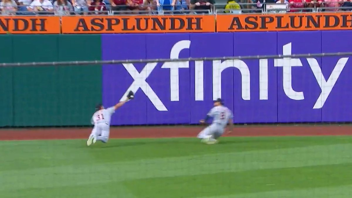 Top Plays of 2025: No. 66 Riley Greene goes full extension for the backhanded snag!