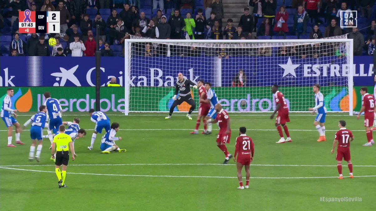 Gudelj reclamó penalti a favor del Sevilla FC por mano en la última jugada del partido #LALIGAenDAZN ⚽️