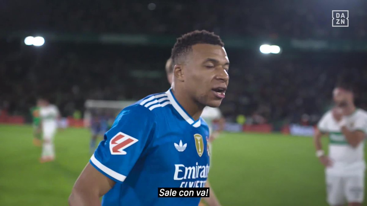 El enfado de Kylian Mbappé con el árbitro al término del Elche CF vs Real Madrid #PokerFC