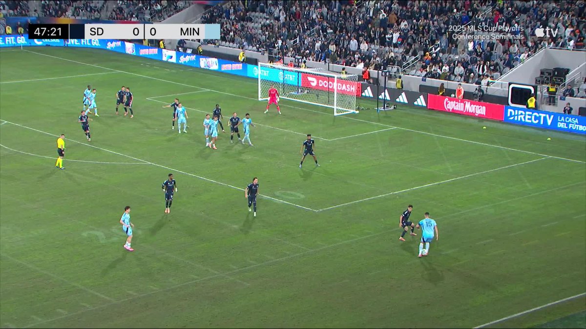 Heroic clearance off the line from Ian Pilcher! 🤯 Minnesota United FC // Audi MLS Cup Playoffs