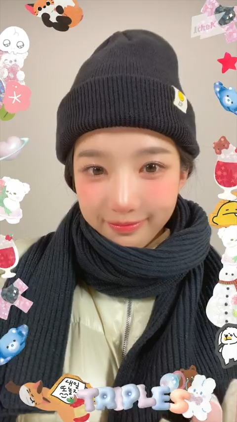 #트리플에스 는 얼굴도 얼굴인데 탑꾸도 잘하네❣️ #내돌의온도차 #tripleS #tripleS_msnz #Christmas_Alone #Beyond_Beauty tripleS official #GAPCRUSH 👉