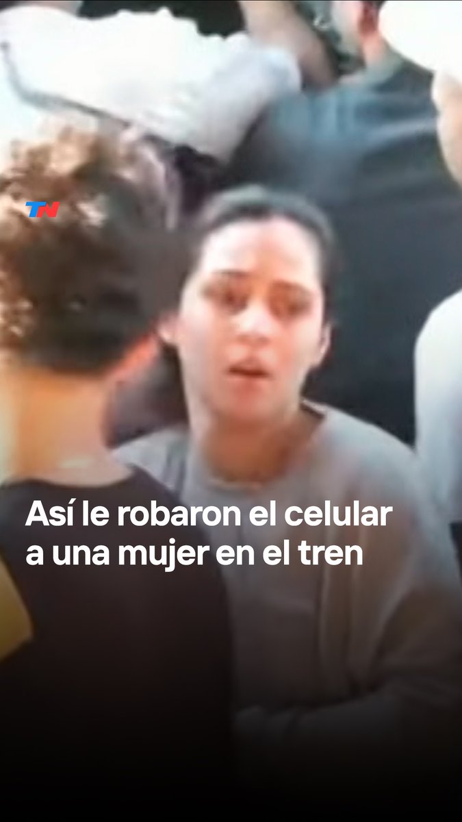 Así le robaron el celular a una mujer al bajarse del tren Sarmiento en la estación de Morón