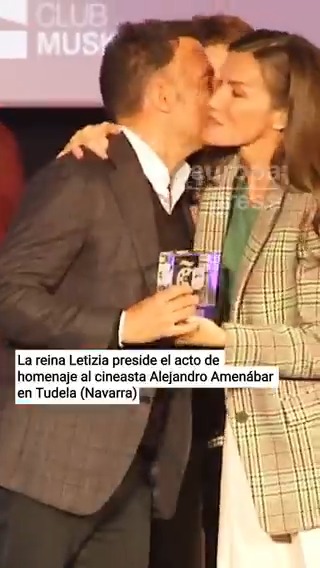 La reina Letizia preside el acto de homenaje al cineasta Alejandro Amenábar en Tudela (Navarra)
