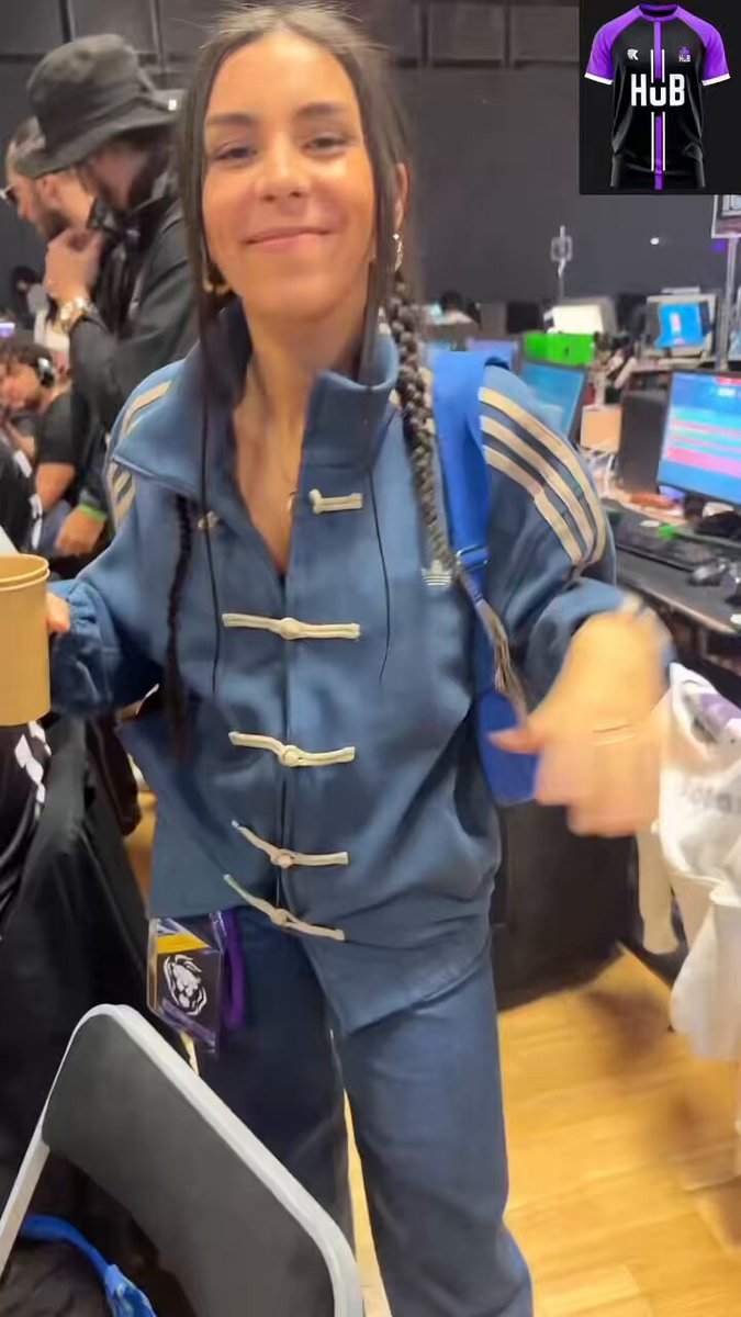 Échange avec l’incroyable Loupiote Joueuse esport féminine sur la scène Valorant, casteuse et streameuse mais surtout prochainement bac+6 Performante dans l’esport et dans les études et ça c’est incroyable 🔥🔥 #esport #valorant #cast #stream #girl