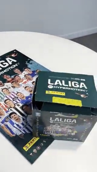 🔊 ASMR de la nueva colección de #PaniniLALIGAHYPERMOTION. #LALIGAHYPERMOTION | @paninicromos