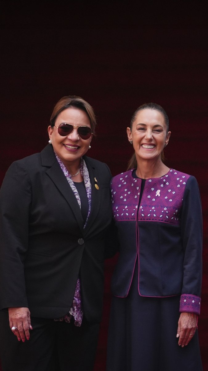 Hoy recibimos en Palacio Nacional a la presidenta de Honduras, Xiomara Castro de Zelaya, quien está por concluir su mandato; reconocemos el trabajo y compromiso con su pueblo. Gracias por la amistad y la buena relación bilateral.