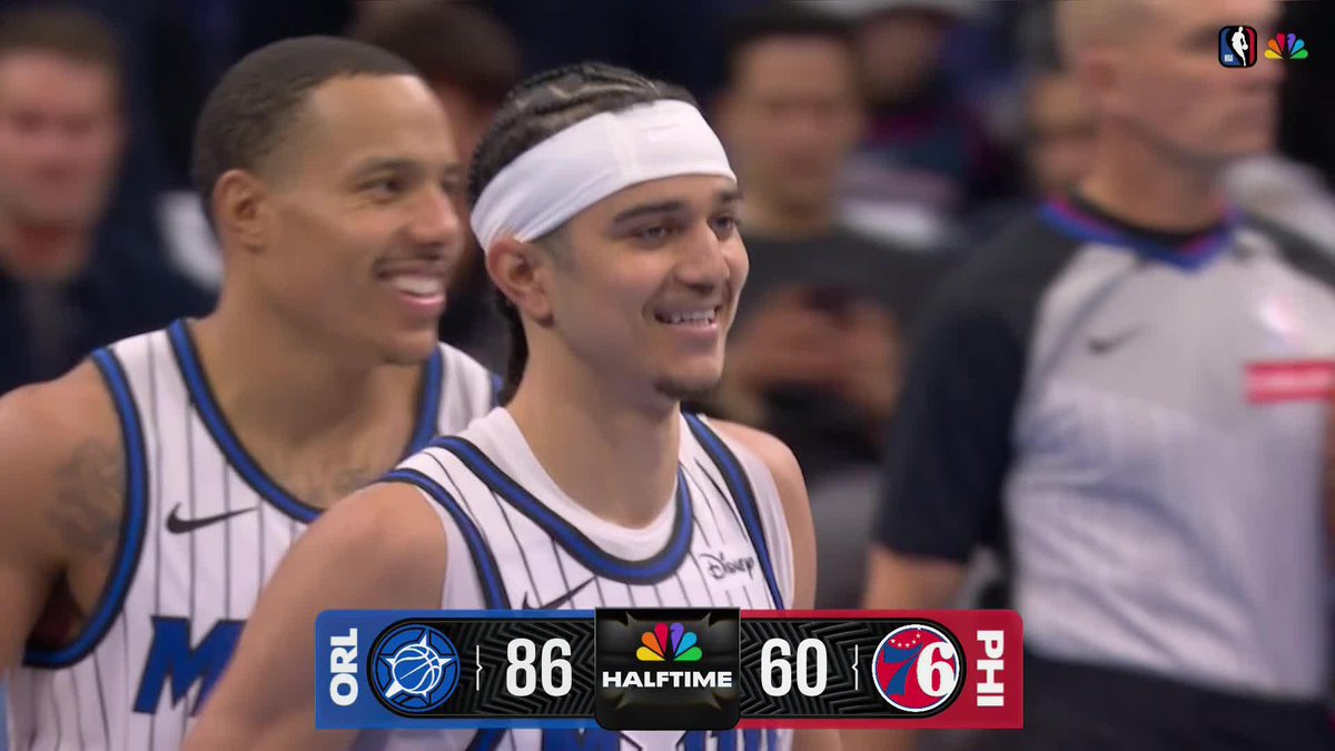 LO DE ANTHONY BLACK ES UNA AUTÉNTICA SOBRADA El mejor partido de su carrera. Su puntuación máxima, 27 puntos, SOLO en la primera mitad 🤯 #NBAxDAZN 🏀🇺🇸