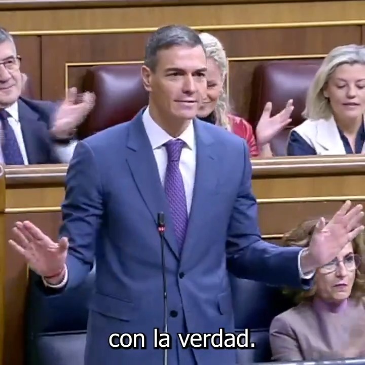 Entre la mentira y la verdad, este Gobierno va a estar siempre con la verdad. El tiempo pondrá las cosas en su sitio.