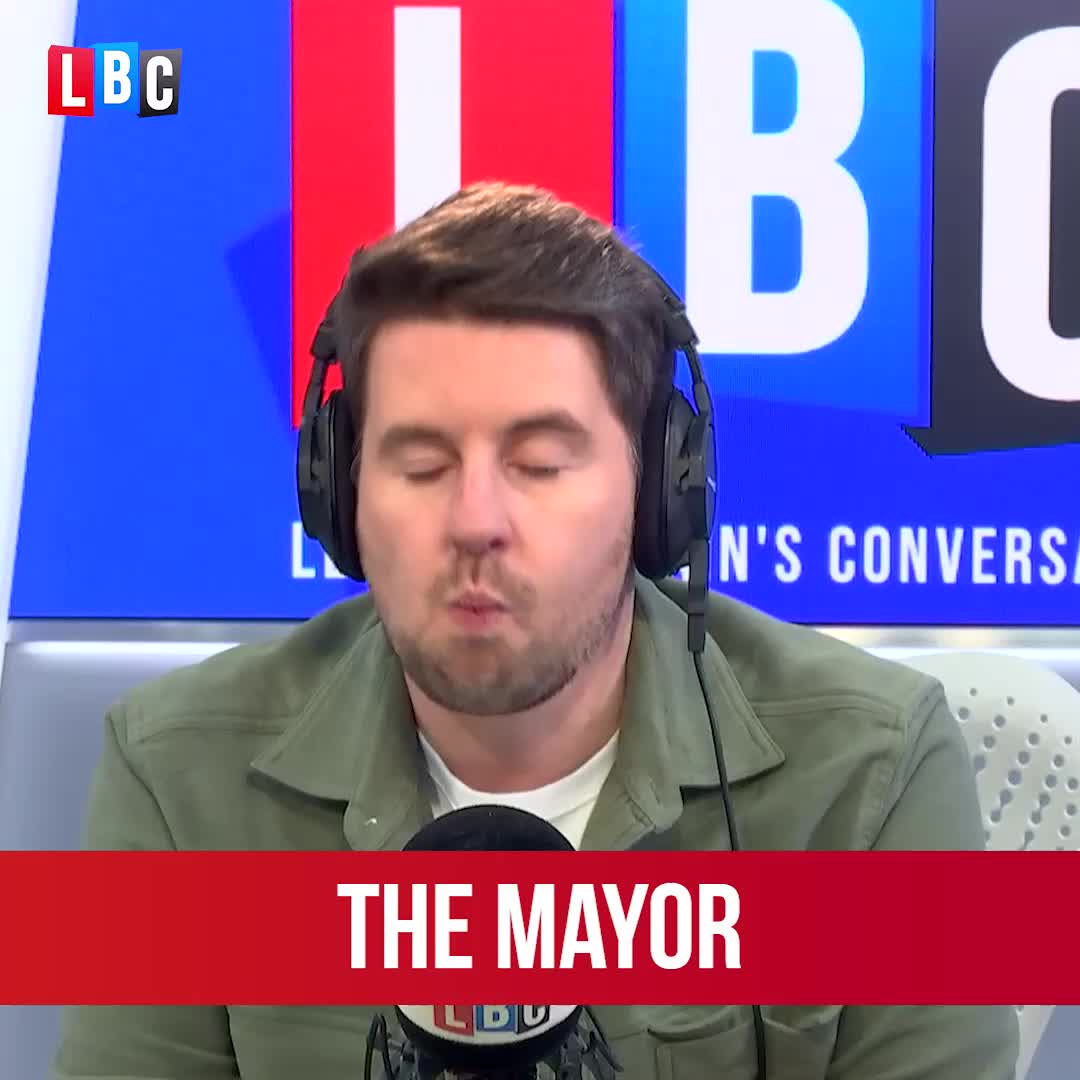 ‘The Mayor of Brighton is a Muslim.’ ‘… Amanda Grimshaw?’ A Union flag exhibition in Brighton has been cancelled and caller Lorna thinks she knows why.