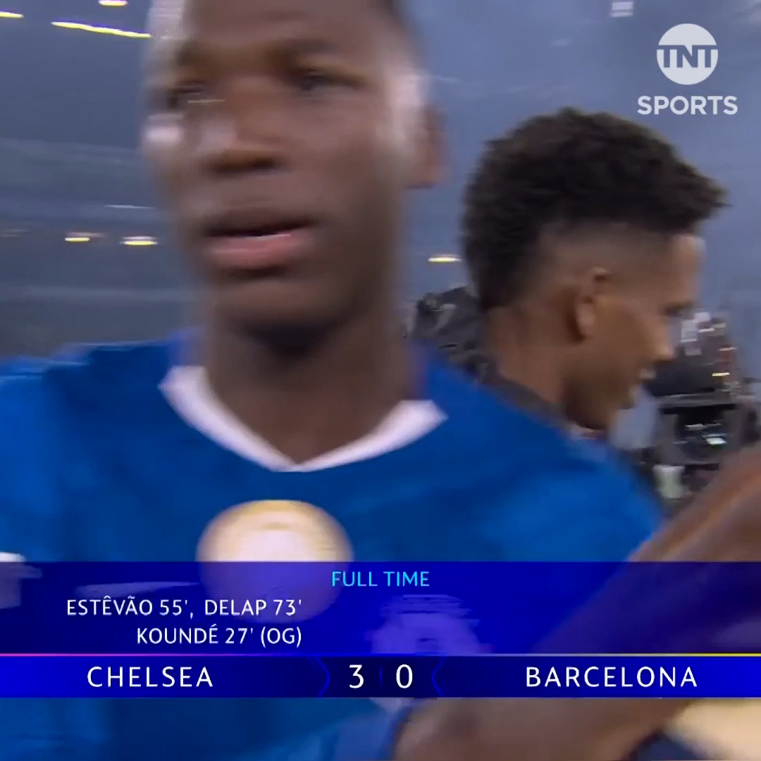 Raphinha was so happy for his fellow Brazilian Estêvão🤝🇧🇷