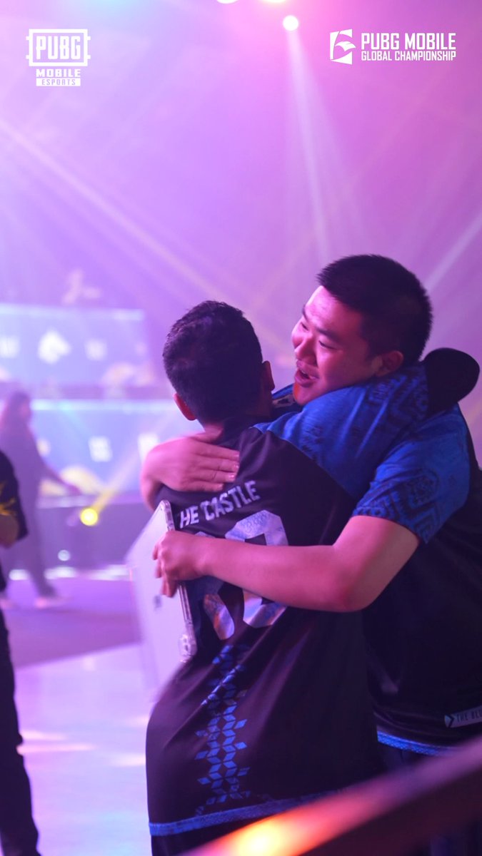وينر وينر تشيكن دينر @r8xesports في الصدارة بعد انتصار جديد في اليوم الثالث! شجع ممثل المملكة العربية السعودية في البطولة العالمية لببجي موبايل! #pubgmobile #PMGC #PMGC2025 #PUBGMESPORTS