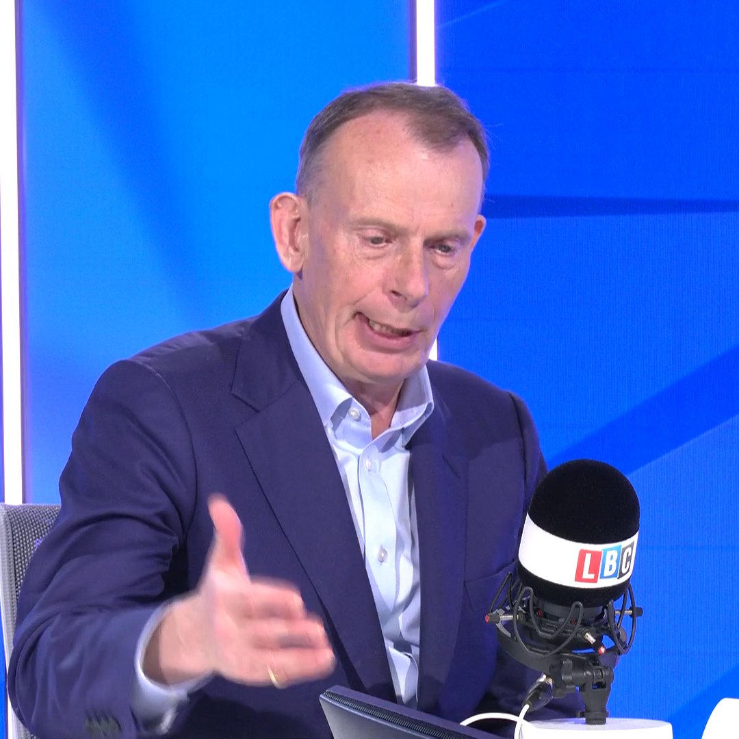 'I've been covering politics for decades now... I have never seen a day like this.' Andrew Marr reacts to the 'absolute chaos' behind the scenes of Rachel Reeves' budget.