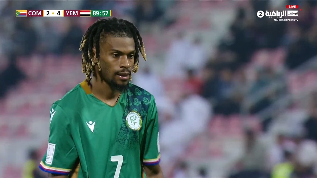 الدقيقة 91: أمير زيد يسجل الهدف الثالث لجزر القمر من ركلة جزاء ⚽ الدقيقة 93: أمير زيد يسجل الهدف الرابع لجزر القمر والتعادل بنتيجة 4-4 مع منتخب اليمن! ⚽✨ 😱😱😱😱😱😱😱😱😱😱😱😱😱😱😱