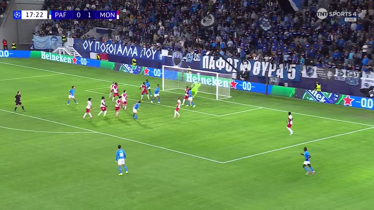Rolling back the years! A vintage David Luiz bullet header brings his side level against Monaco 🚀 TNT Sports & discovery+ UK