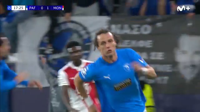 Lo último que esperaba en esta vida es que David Luiz volviese a marcar en Champions, con 38 años y jugando en el Pafos. El balompié disfrutón.