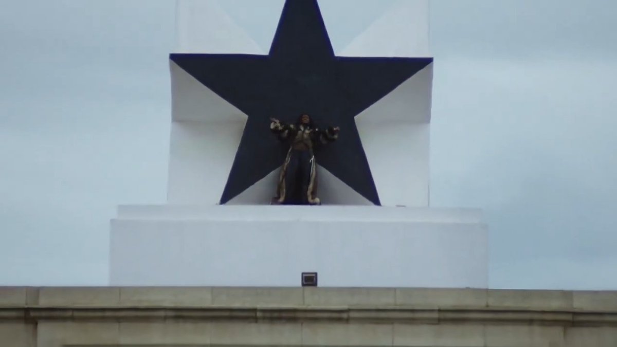 KING OF ACCRA. KING OF KSI. KING OF THE WHOLE GHANA FTY VIDEO OUT NOW. BLACK STAR EXPERIENCE SHOW ACCRA DEC 18. TICKETS AVAILABLE FRIDAY, NOV 28.