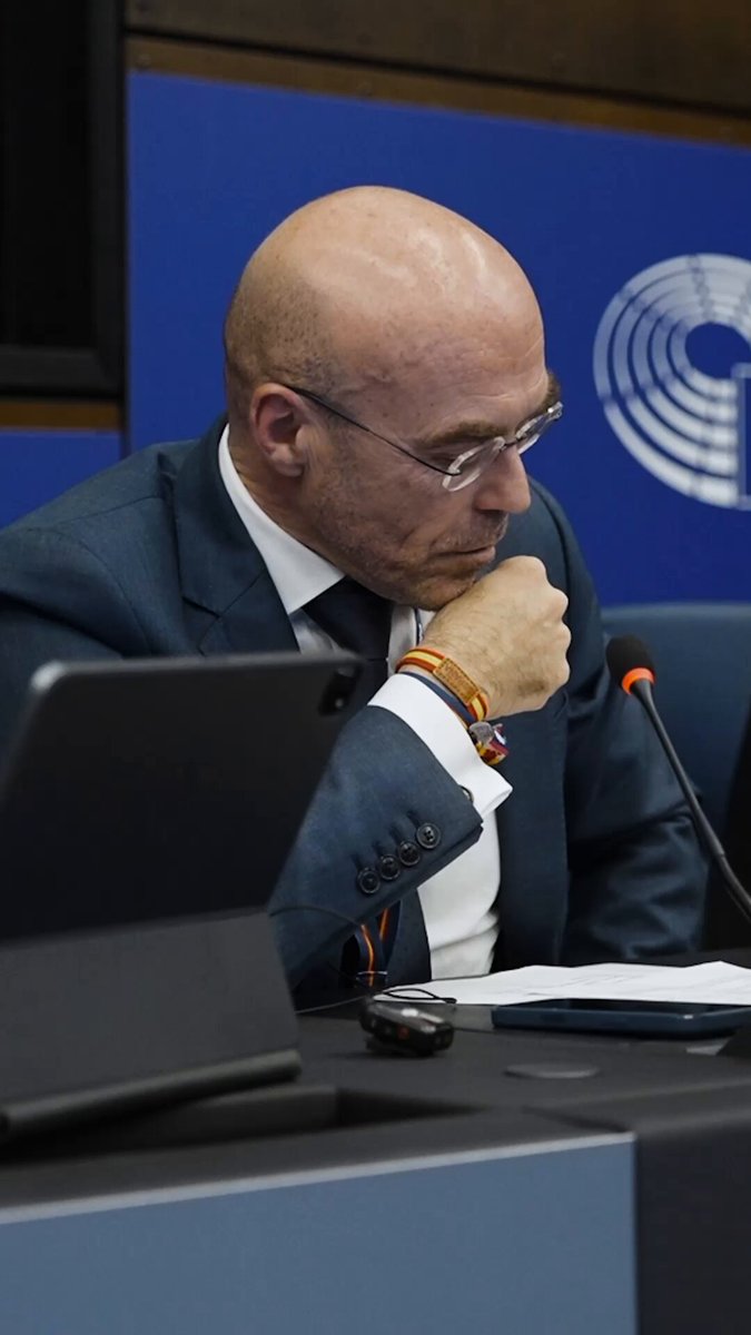 No querían escuchar lo que tenía que decir Jorge Buxadé Soros y Gates las financian y claro, se han enfadado porque las hemos destapado.
