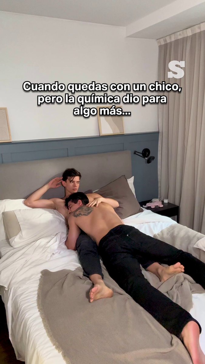 Todo puede pasar... 😍 #SoloEnScruff Descarga la app: 🎥 Albert Top