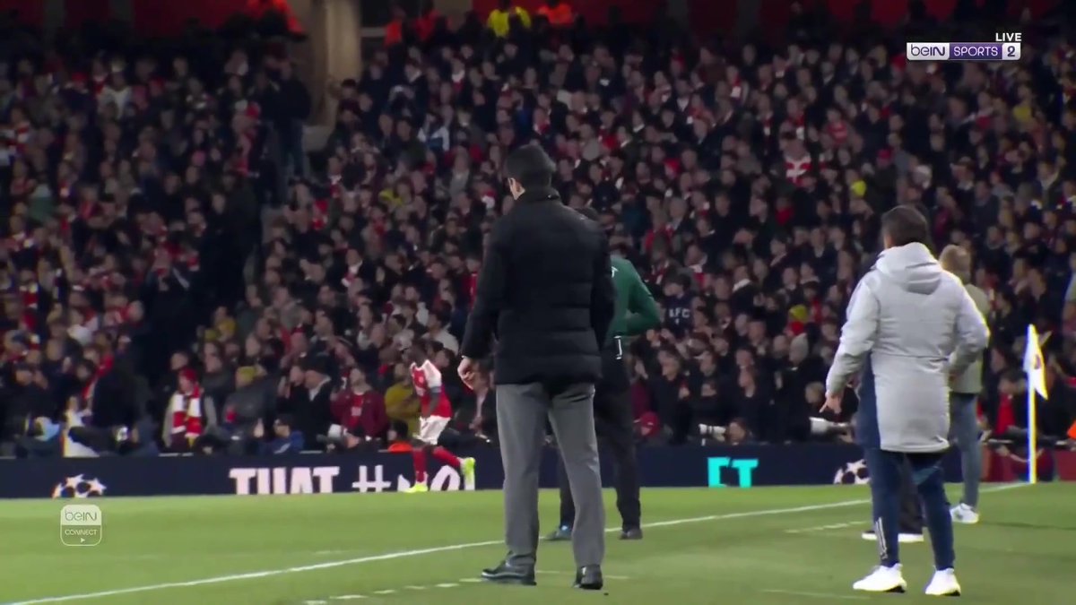 ينتهي الشوط الأول بالتعادل الإيجابي بين آرسنال وبايرن ميونيخ 1-1! ⚽🤝 شاهد الهدفين واستمتع بأجواء القمة الأوروبية! #دوري_أبطال_أوروبا