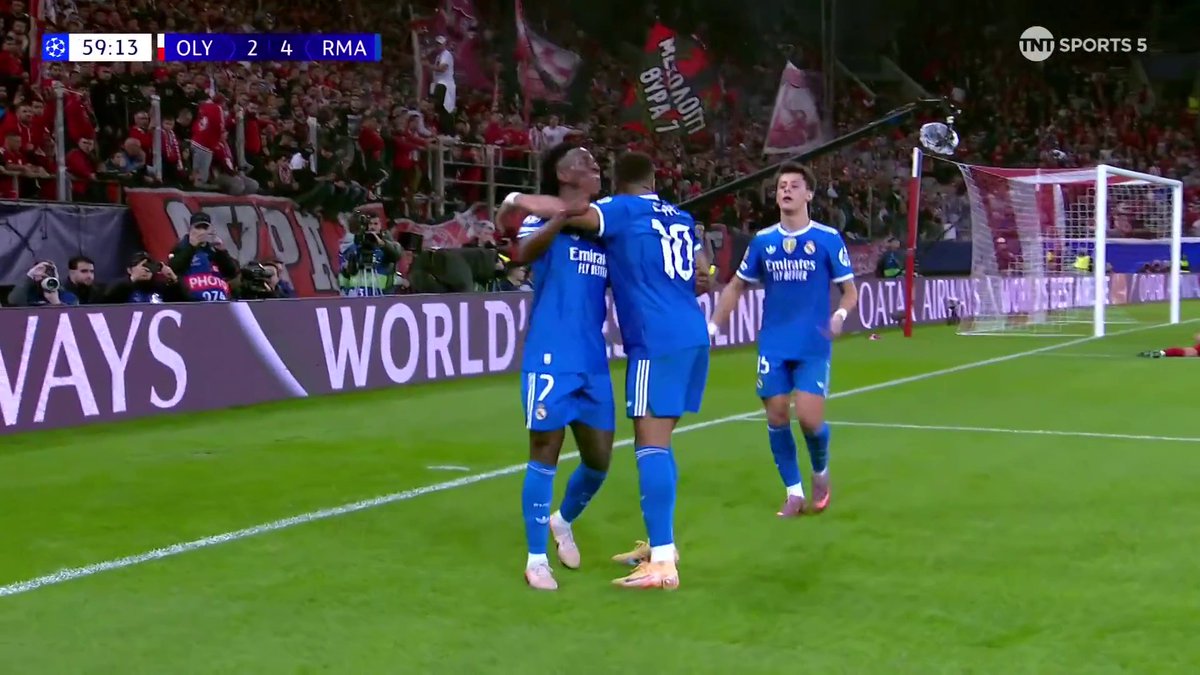FOUR for Kylian Mbappe now 🤯 Vinicius Jr puts it on a plate for the Real Madrid star, and he gives them a 2-goal cushion once again. TNT Sports &amp; discovery+ UK