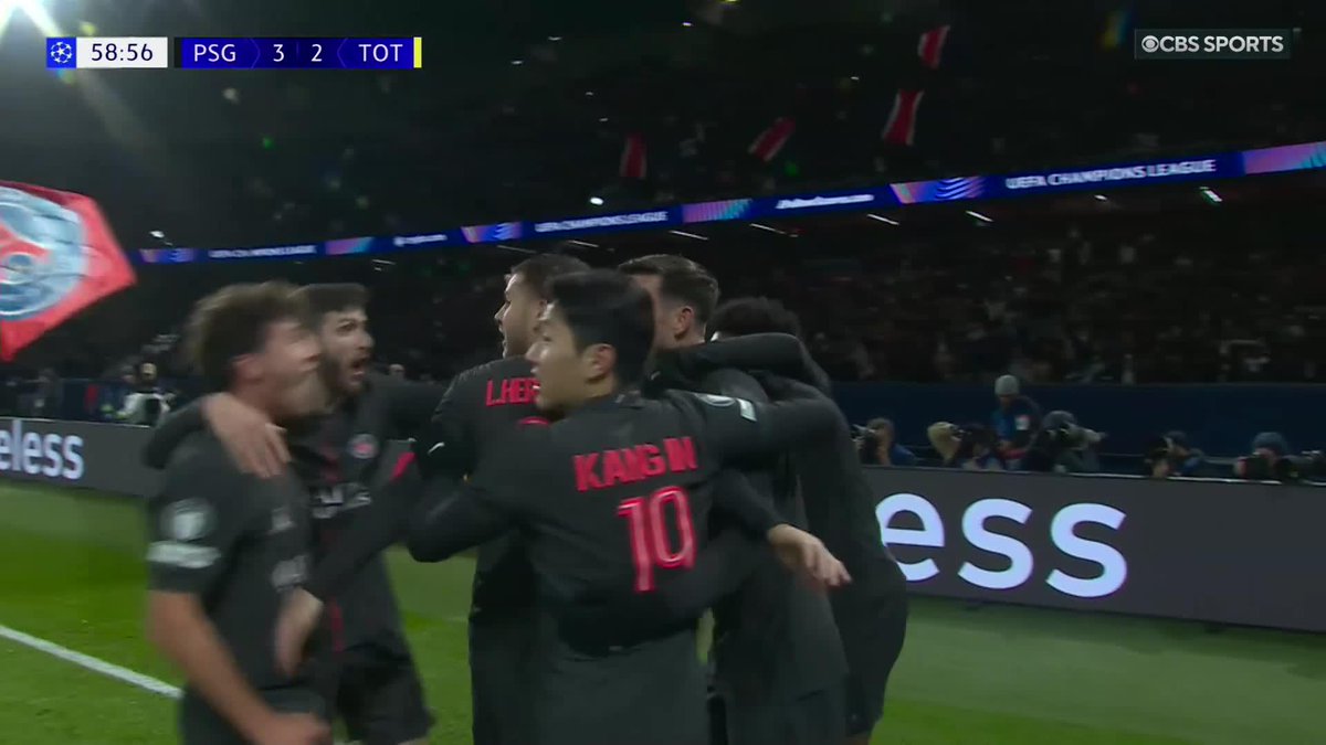 THE PARC DES PRINCES ERUPTS 🇫🇷 Fabián Ruiz is quickest to it and absolutely fires PSG into the lead ⚡️