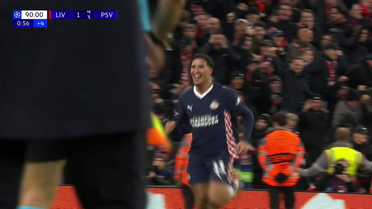 😳🏴󠁧󠁢󠁥󠁮󠁧󠁿 LIVERPOOL PERDIÓ ¡1-4! CON PSV.
