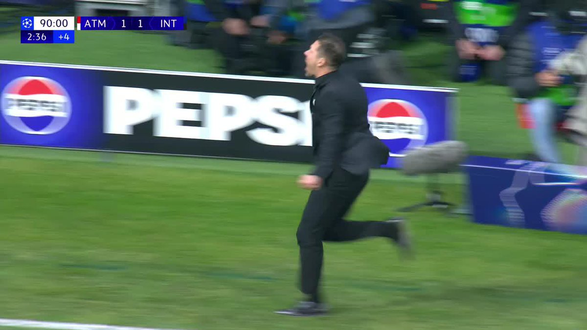 JOSEMA GIMÉNEZ PONE EL 2-1 AGÓNICO, ASÍ. 🇺🇾🐂