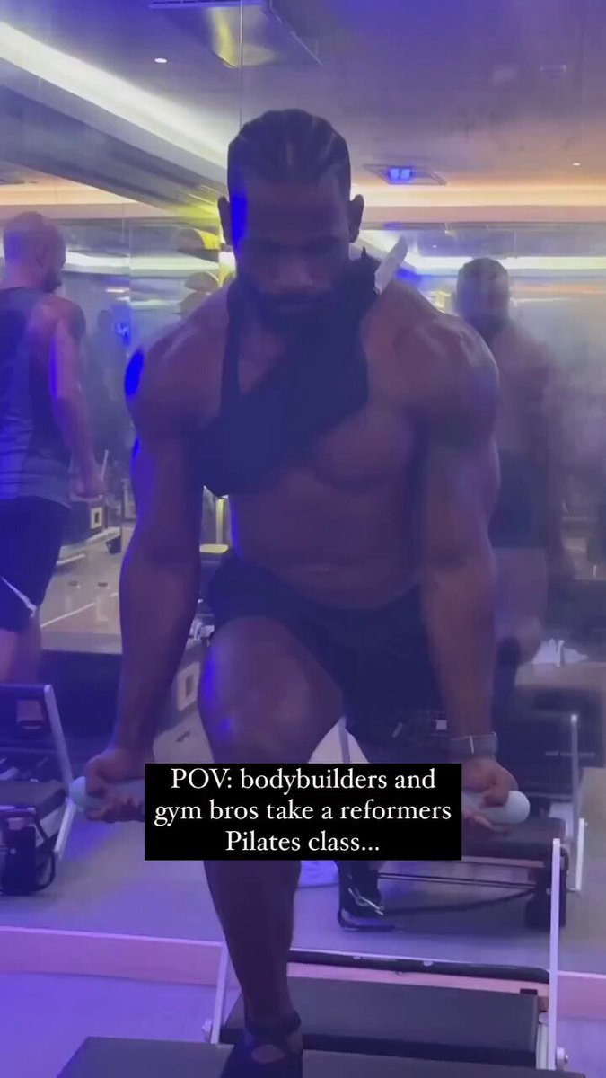 Bodybuilders tried taking a pilates class and were fighting for their lives 😭