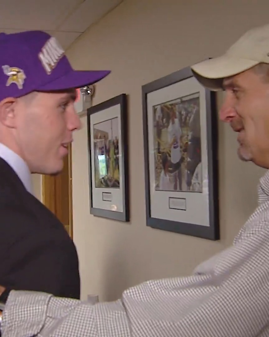 .@HarriSmith22. Ballplayer. 📺: