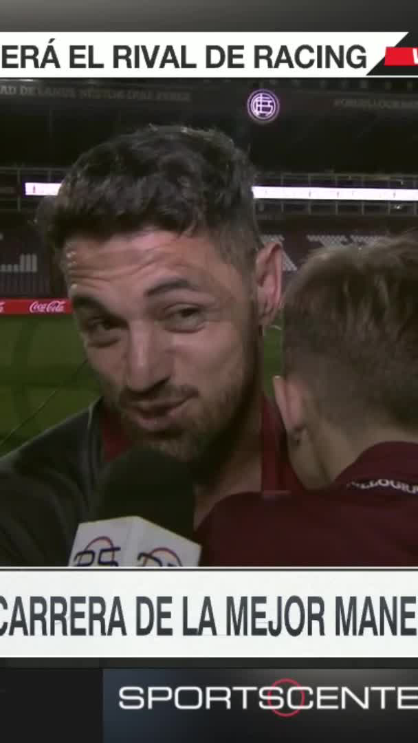 "ME VOY DEL FÚTBOL PROFESIONAL CON EL CORAZÓN LLENO." Emocionante testimonio del Laucha Acosta en su despedida de Lanús en los festejos de la CONMEBOL #Sudamericana. 📺 #SportsCenter | #DisneyPlus Plan Premium