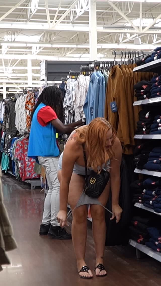 This lady's prank is so w,!ld 🤐