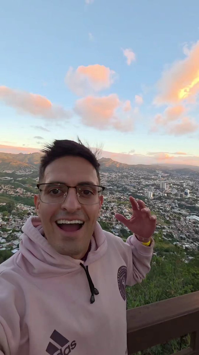 KJAJAJAJAJA MICHELO NO LLEGÓ A LOS 10MIL LIKES PERO IGUAL SE FUE A HONDURAS ESCAPANDO DE VENEZUELA 🚨 "Que linda es Honduras" Se viene...