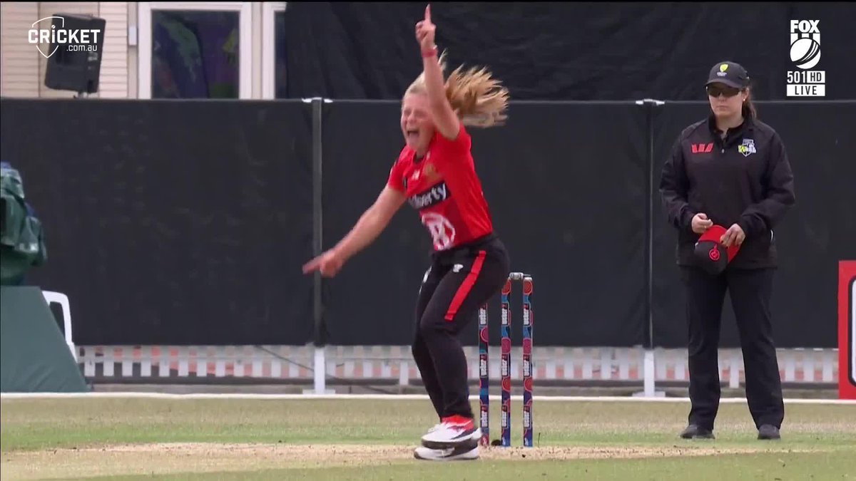 Milly Illingworth is the last buy of the day she clocks 120+ kmph