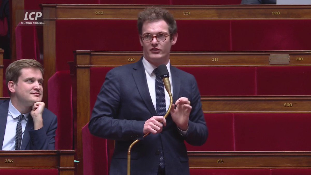 "On n'insulte pas un ancien président de la République de criminel. Vous êtes une honte", dit Pierre Cazeneuve à Jean-Philippe Tanguy Ⓜ️. #DirectAN #ArcelorMittal
