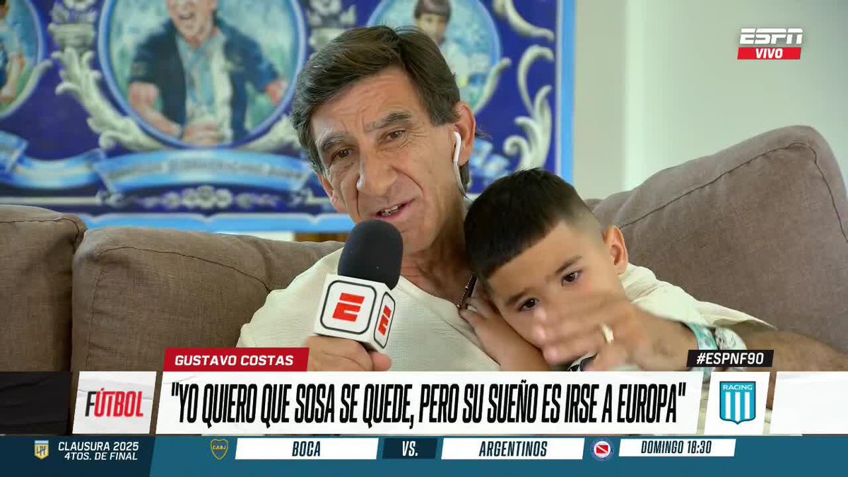 "QUIERO QUE SANTI (SOSA) SE QUEDE A VIVIR EN #RACING, PERO EL SUEÑO DE ÉL ES IRSE A EUROPA... SI VIENE UNA OFERTA, ¿CÓMO NO LO VOY A DEJAR IR?" 🥲 👉 Gustavo Costas en #ESPN.